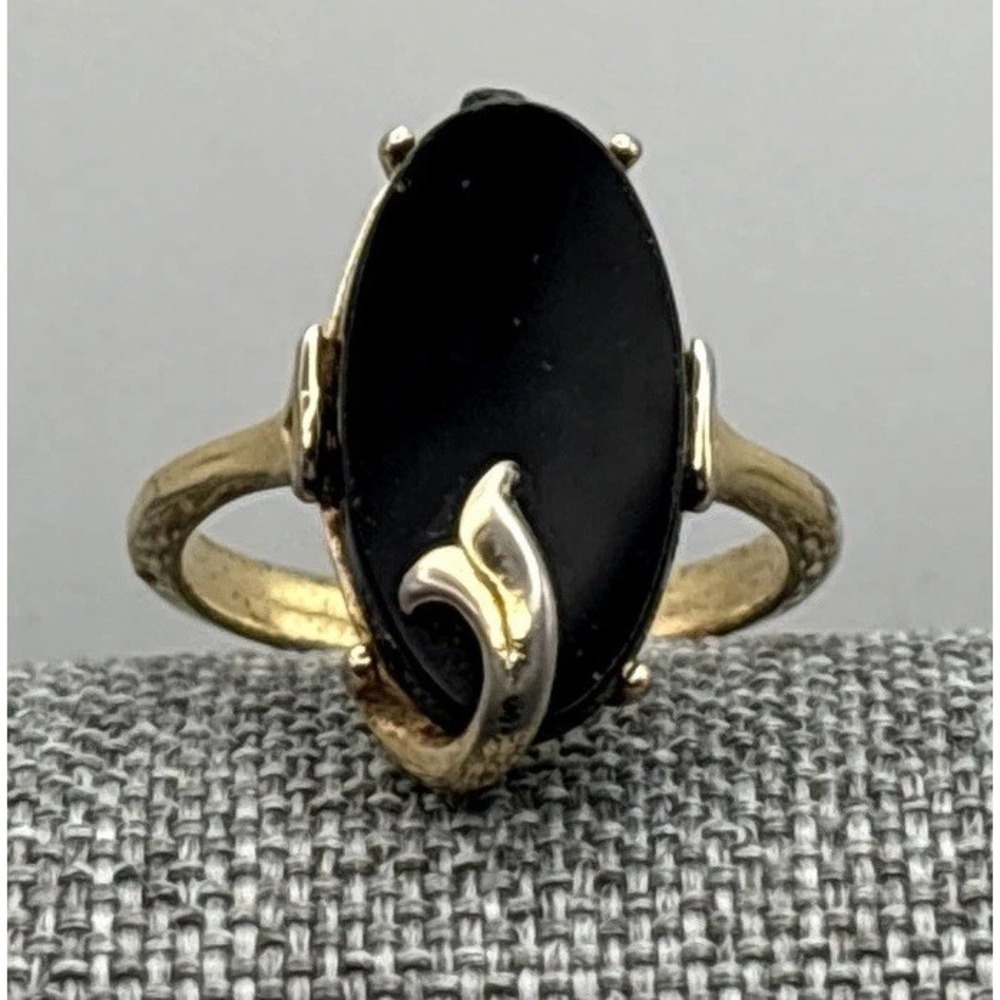 Vintage Avon Faux Onyx Oval Solitaire Ring Gold Tone Size 7